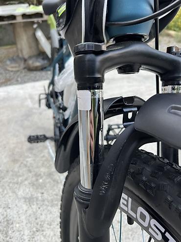 İdman velosipedləri: Yeni. Hediyye alinib. Istifade olunmur. Velostrim dağ velosipedi - — 7
