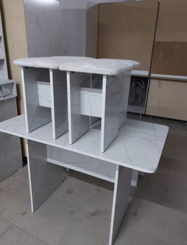 кованая мебель: Комплект стол и стулья Кухонный, Новый