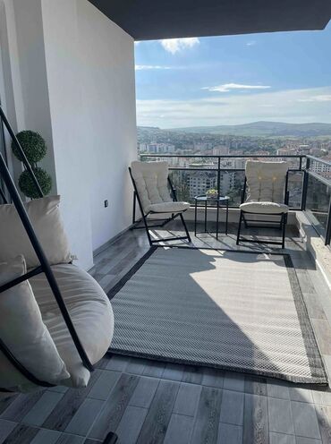 Bağ kresloları: Həm şezlonqlar həm də sehpa qatlana bilir, komfortludur, bağ evi — 6