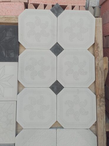 Beton plitələr: Bakı daş döşəmə plitələri – dekorativ və funksional həllər Məhsul: - — 22