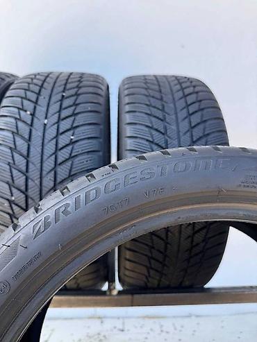 bridgestone blizzak: Продаю Зимние шины Bridgestone Blizzak LM-25V почти новые 1 сезон — 1