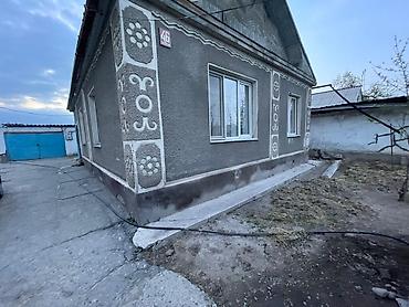 Продажа коттеджей и домов: Продаётся дом в Сокулуке Улица Токтогула 7 комнат все есть кроме душа at lalafo.kg — 2 Продажа коттеджей и домов: Продаётся дом в Сокулуке Улица Токтогула 7 комнат все есть кроме душа — 2