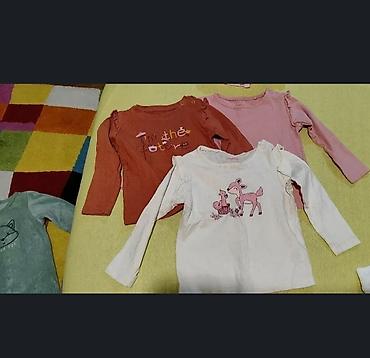 Kompleti: Paket za devojcice uzrasta 6-9 meseci. Od svih komada nosen je braon — 6