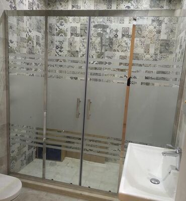 Duş kabinaları, arakəsmələr: Yeni Üstü açıq kabina, Künc üçün, Pulsuz çatdırılma — 23