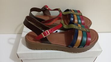 Sandale: Sandale, 39