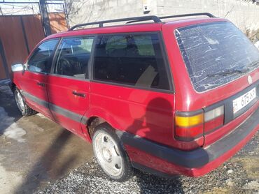 Volkswagen: Volkswagen Passat: 1992 г., 1.8 л, Механика, Бензин, Универсал