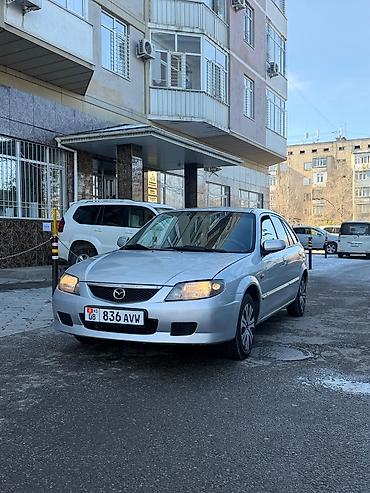Mazda: Mazda 323: 2003 г., 1.6 л, Автомат, Бензин, Хэтчбэк — 3
