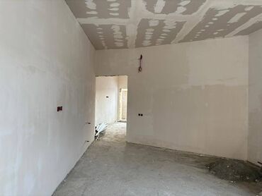 Həyət evləri və villaların satışı: Binə 3 otaqlı, 80 kv. m, Təmirsiz — 1