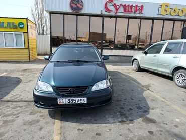 Toyota: Toyota Avensis: 2001 г., 2 л, Автомат, Бензин, Седан