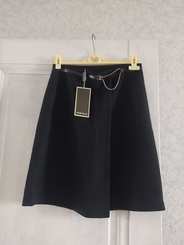 Ətəklər: Her ölcude maraqlı yübkalar. Şekillerde normal görünmeye bilər ancaq — 6