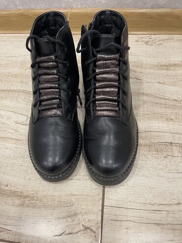 винтажные мужские ботинки: Размер: 38, цвет - Черный, Новый