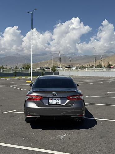 шинен: Toyota Camry: 2018 г., 2.5 л, Автомат, Бензин, Седан — 5