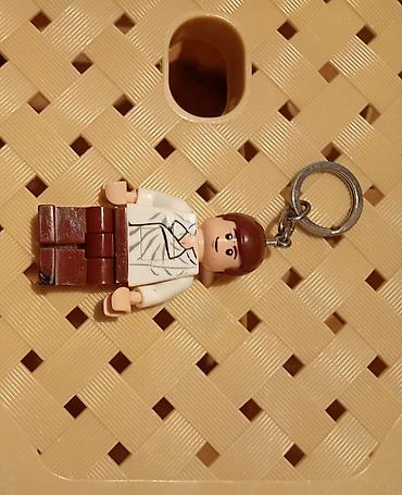 lalafo oyuncaqlar: Продаю оригинальный брелок-фонарик LEGO с легендарным персонажем Хан — 1