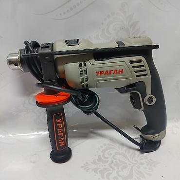 Ударная дрель УРАГАН YP13950 - Мощность: 950 Вт - Питание: 220–240 В