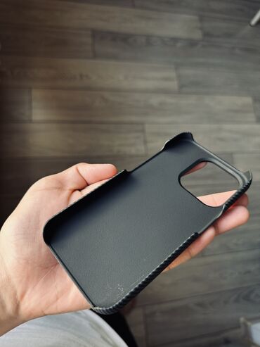 Другие комплектующие: Мощный дерзкий чехол для 15 pro