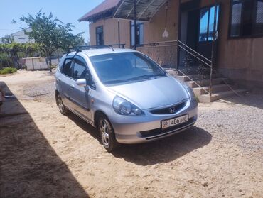 Honda Jazz: 2002 г., 1.3 л, Вариатор, Бензин, Хэтчбэк
