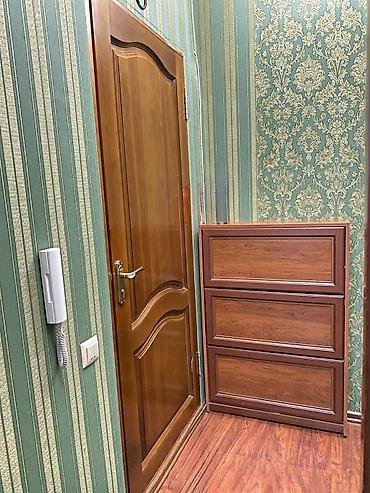 квартира пригород: 4 комнаты, 81 м², 106 серия улучшенная, 5 этаж — 1