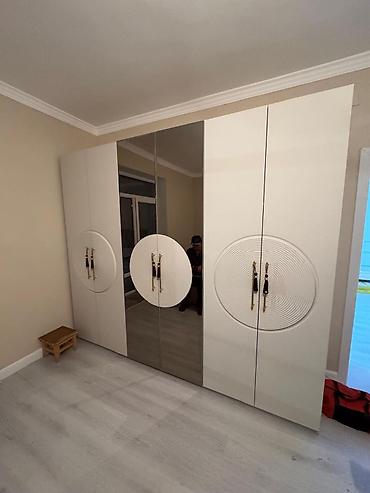 Спальные гарнитуры: Спальные гарнитуры современного дизайна Комплекты для спальни в — 13