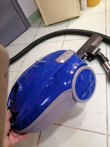 Klasični usisivači: Usisivač GORENJE na papirnu kesu. vuče dobro Odličan. Higijenski na lalafo.rs — 6 Klasični usisivači: Usisivač GORENJE na papirnu kesu. vuče dobro Odličan. Higijenski — 6