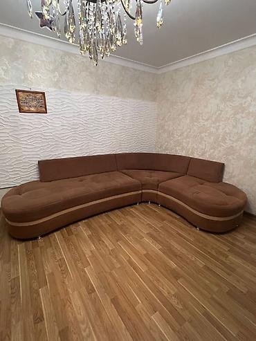 qorka bar: Qonaq otağı mebel dəsti Tərkibi: - Geniş bufet-komod: 4 qapılı,iri — 4