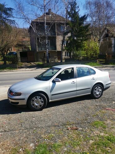 prsluk nezakopcava se: Seat Toledo: 1.9 l | 2000 г. | 214000 km. Limuzina