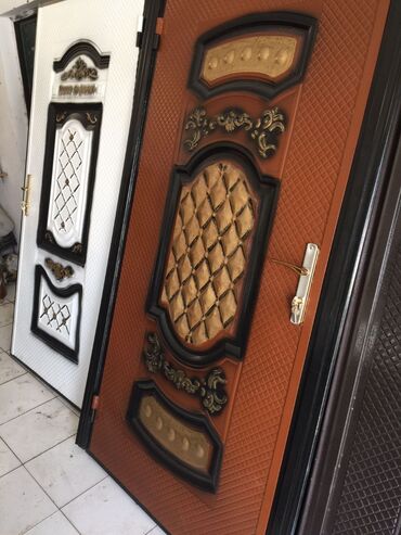 Giriş qapıları: 170 azn basdiyan demir seyf qapılar peşakar usdalar tərəfindən yığılır -da lalafo.az — 7 Giriş qapıları: 170 azn basdiyan demir seyf qapılar peşakar usdalar tərəfindən yığılır — 7