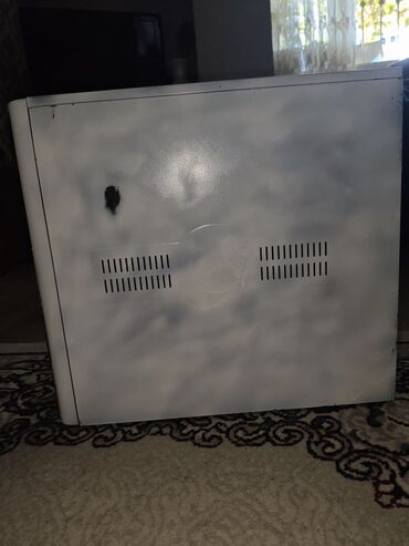 Masaüstü kompüterlər və iş stansiyaları: Oyun və gündəlik istifadə üçün hazır masaüstü PC komplekti Tərkib — 6