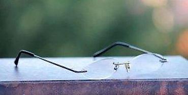 Naočare: Dioptrijski ram bez rama sa magnetnom futrolom. Dioptrijski ram bez — 10