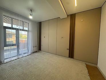 Продажа коттеджей и домов: 6 комнат и более, 300 м², Бишкек at lalafo.kg — 9 Продажа коттеджей и домов: 6 комнат и более, 300 м², Бишкек — 9