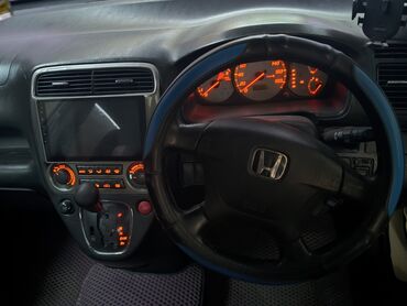 хонда стрим машина: Автомобиль Honda Stream белого цвета, универсал, с правым