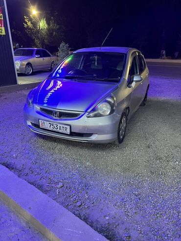 авто с последующим выкупом фит: Honda Fit: 2001 г., 1.3 л, Вариатор, Бензин