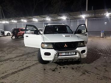 Продажа авто: Mitsubishi Pajero: 2002 г., Механика, Внедорожник — 1
