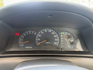 Продажа авто: Toyota : 2003 г., 1.5 л, Автомат, Бензин, Хэтчбэк — 5