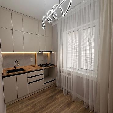 105 с: 1 комната, 34 м², Джал-29 105 серия, 2 этаж, Дизайнерский ремонт — 1