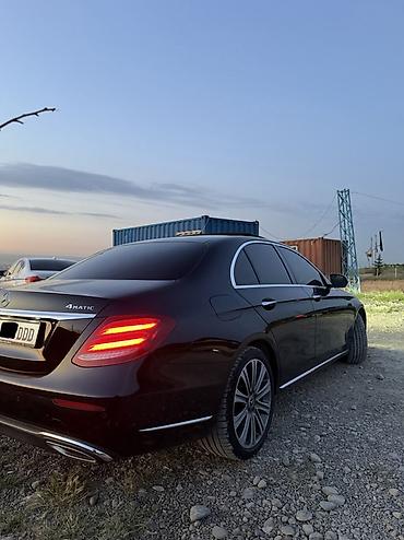 ambient: Mercedes-Benz E-Class: 2018 г., 3 л, Автомат, Бензин, Седан — 3