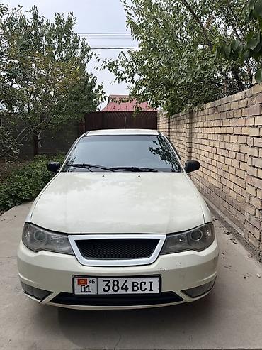 Daewoo Nexia: 2012 г., 1.5 л, Механика, Седан