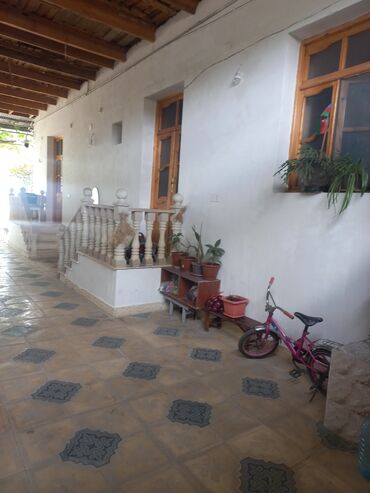 Həyət evləri və villaların satışı: 4 otaqlı, 132 kv. m -da lalafo.az — 5 Həyət evləri və villaların satışı: 4 otaqlı, 132 kv. m — 5