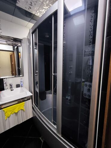 Mənzil kirayələyirəm: 4 otaqlı, 110 kv. m — 16