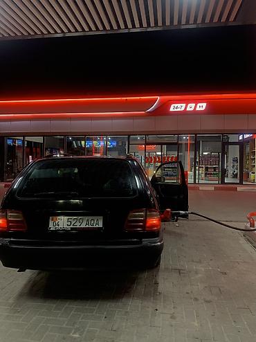 audi q6: Mercedes-Benz E-Class: 2001 г., 2.4 л, Автомат, Газ, Универсал — 7
