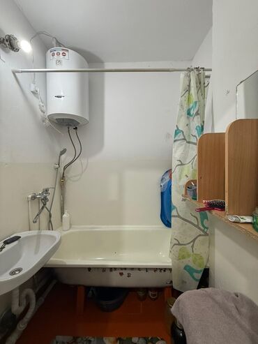 Продажа квартир: 3 комнаты, 71 м², 105 серия, 4 этаж, Косметический ремонт — 11