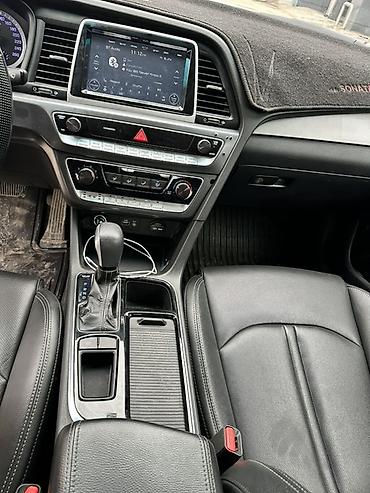 Hyundai: Hyundai Sonata: 2019 г., 2 л, Автомат, Газ, Седан — 8