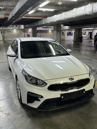 машины за 6000 долларов: Kia K3: 2021 г., 1.6 л, Автомат, Бензин, Седан