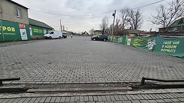 Продажа другой коммерческой недвижимости: Продаю 2 коммерческих объекта на соседних участках по трассе Бишкек- — 2