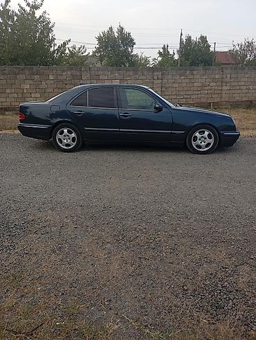 spoiler satisi: Mercedes-Benz E-Class: 2.2 l | 1999 il Sedan — 3