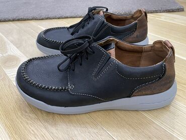 спортивная обувь мужские: Новые, мужские коллекционные, кожаные туфли Clarks.Размер не подошел…