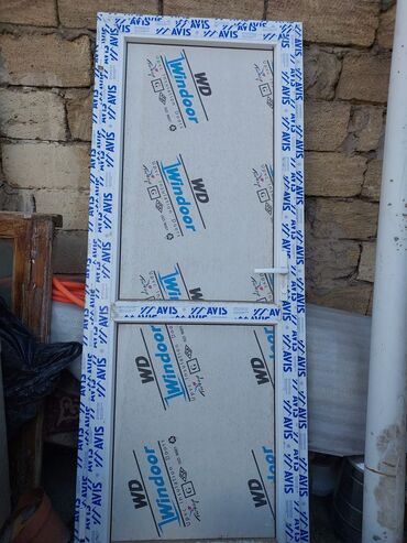 qapi kraskalari: Plastik qapi təzədir alinib hec islənmiyib 80*200 *120azn* xirdalan