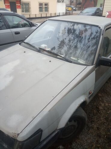 Toyota: Toyota Corolla: 1985 г., 1.3 л, Механика, Бензин, Универсал