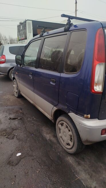 дайхатсу куаре: Daihatsu Move: 2003 г., 1 л, Механика, Бензин, Хэтчбэк