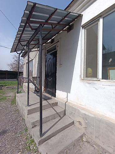 мечит: 📌В Беловодске в районе воскресного рынка продается добротный дом из 5 — 3