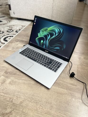 Ноутбуки: Ноутбук, Acer, 4 ГБ ОЗУ, Intel Core i3, 17.3 ", Б/у, Для несложных задач, память NVMe SSD